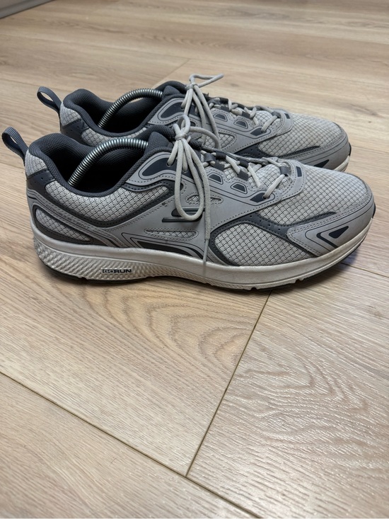 Skechers Other - Skechers Men's GOrun Consistent athletic running shoes Grey Size 11.5